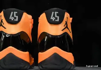 Hyperoad Air 11 Jordan 0703
